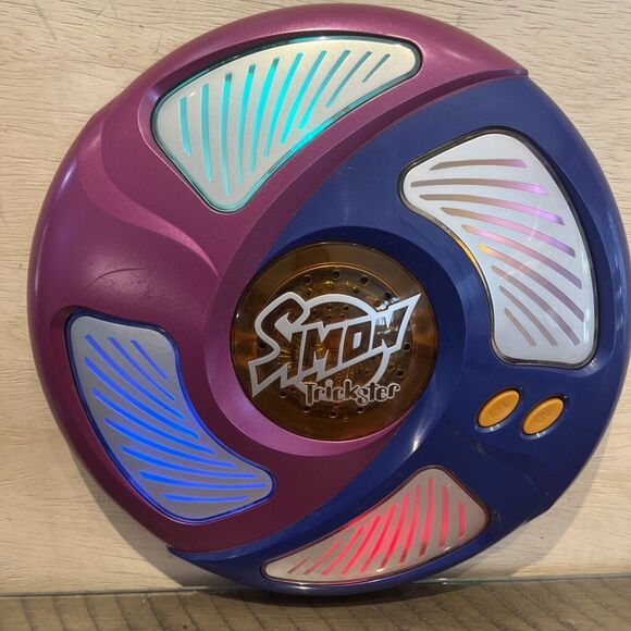 Hasbro Simon Trickster Full Size Electronic Game 2005 Vintage Bop it car bored - Picture 1 of 3